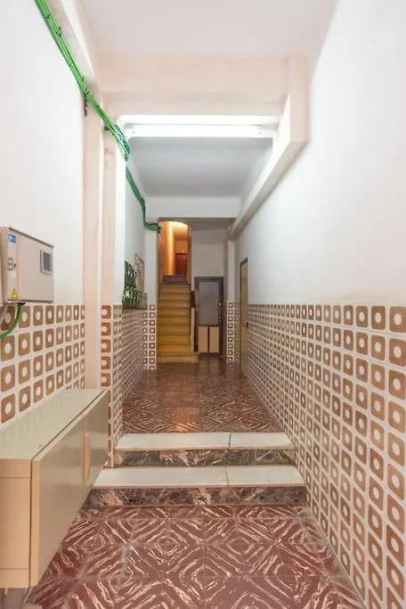 Apartment 3 Bedroom Flat In Historic Centre Malaga