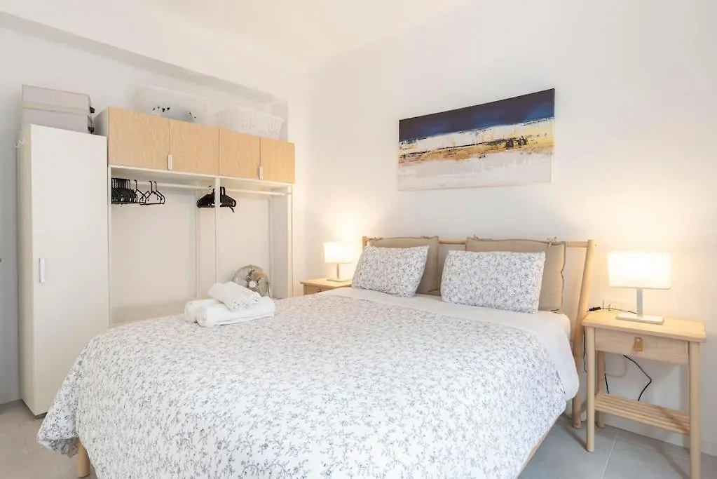 3 Bedroom Flat In Historic Centre Malaga 0*,